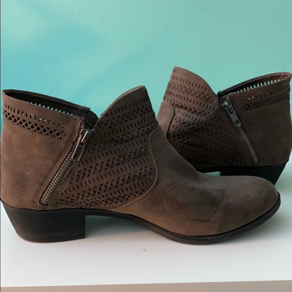 American eagle ankle booties
